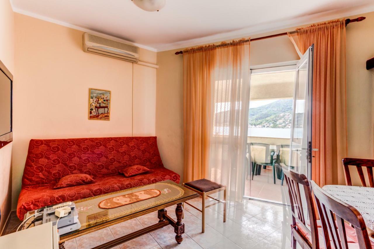 Apartmani Vesna ติวัต ภายนอก รูปภาพ