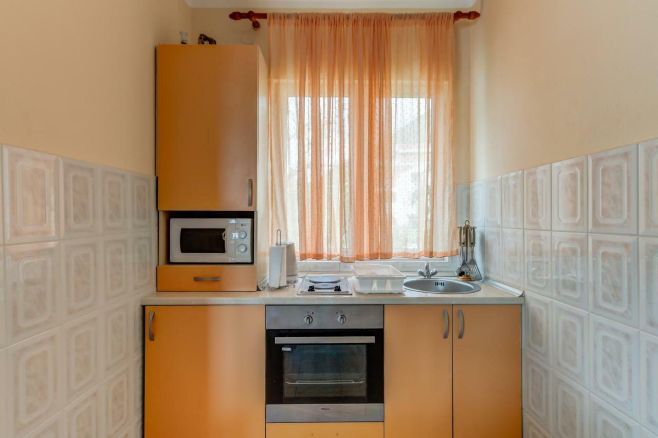 Apartmani Vesna ติวัต ภายนอก รูปภาพ