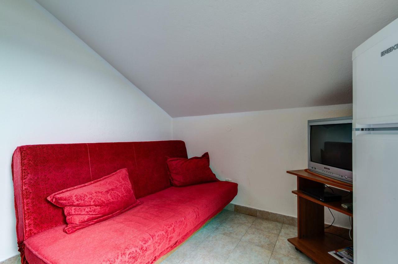Apartmani Vesna ติวัต ภายนอก รูปภาพ