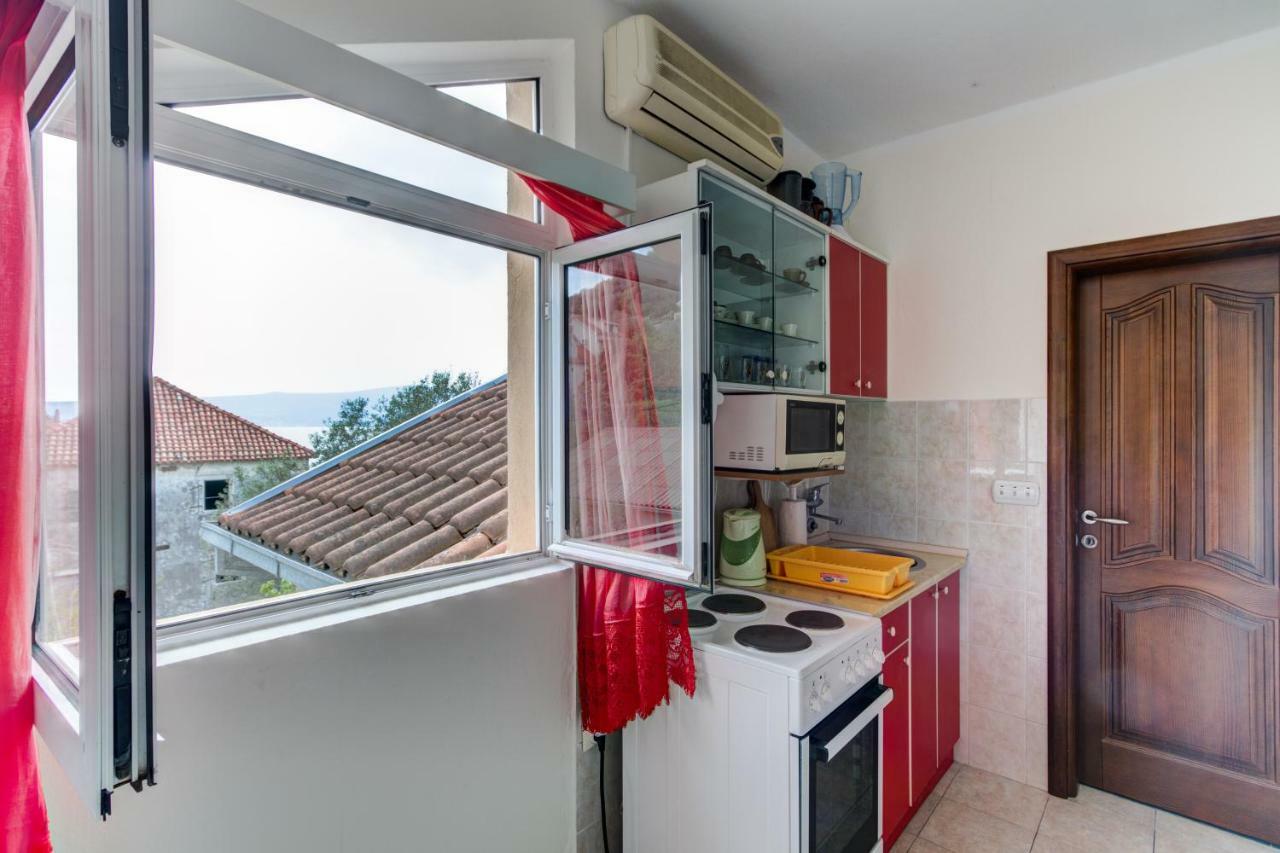 Apartmani Vesna ติวัต ภายนอก รูปภาพ